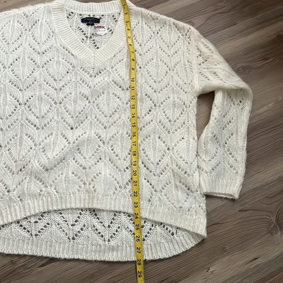 American Eagle Jegging Fit Womens V-Neck open Knit Sweater Cream Size M NWOT - Picture 9 of 11